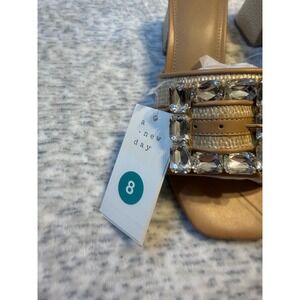 A New Day Kathleen Heels Women Size 8‎ Beige Embellished Block Heel Mules NIB